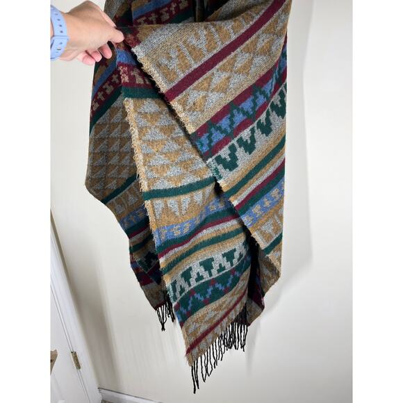 Poncho Shawl Wrap Womens Fringe Tassels Southwestern Native Aztec Tribal Print - Picture 4 of 9